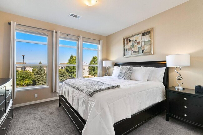 Foto del edificio - 10176 Park Meadows Dr