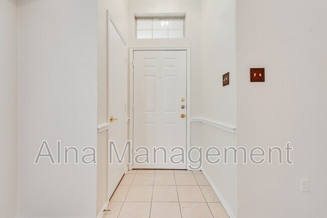 Foto del edificio - 1405 Gainsborough Way