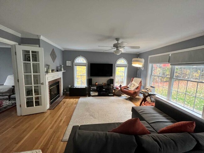 Foto del edificio - 125 Ridgeview Dr