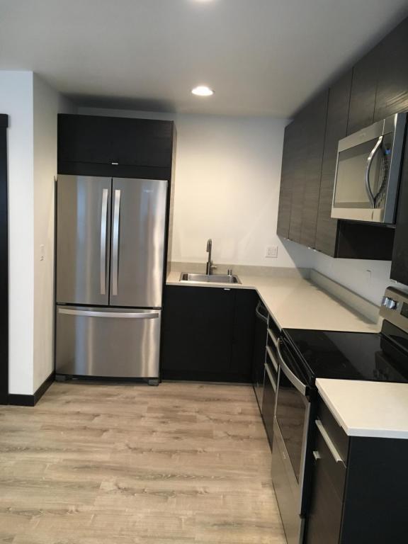 Foto del edificio - 7709A 11th ave SW
