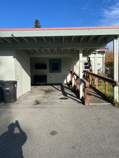 Building Photo - 701 W 19th Ave