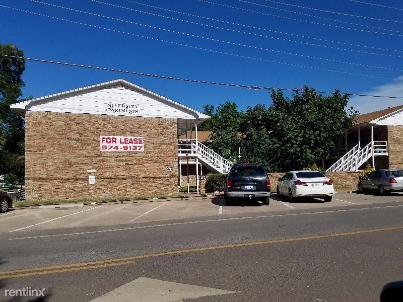 Primary Photo - 301 N University Dr