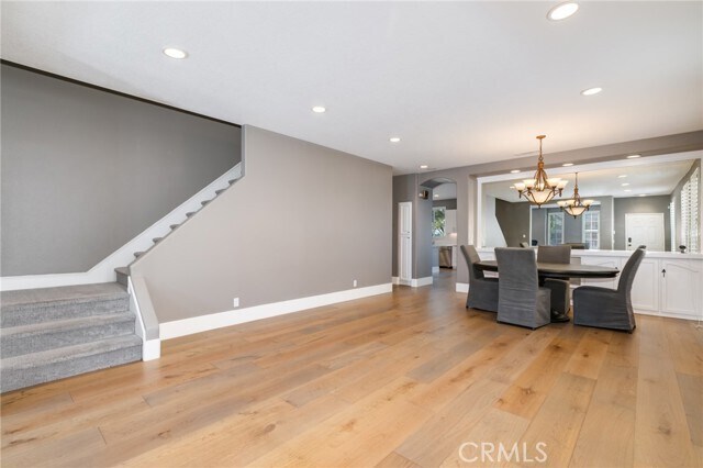 Building Photo - 2262 Faircliff Dr
