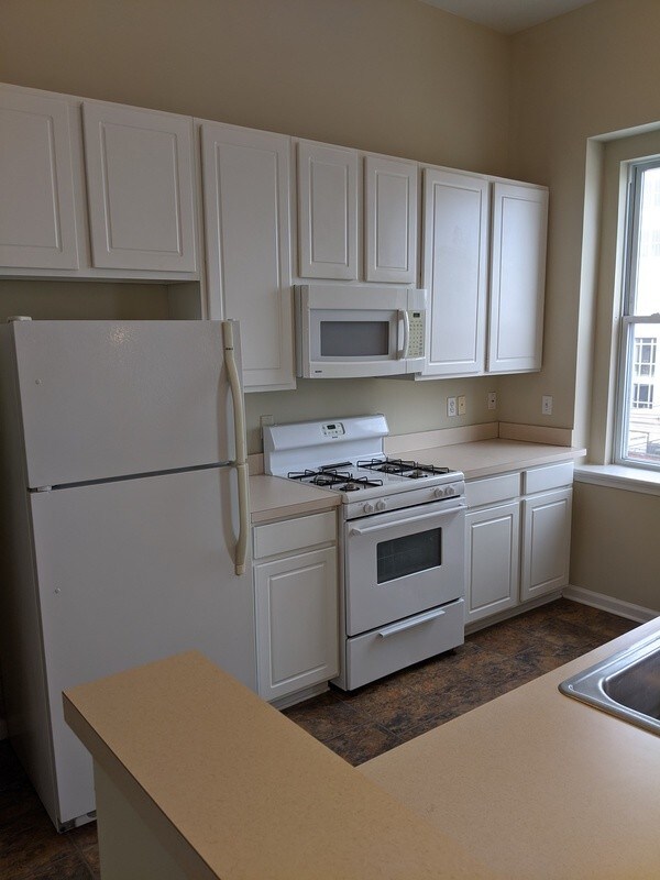 Foto del edificio - 2300 N Calvert St