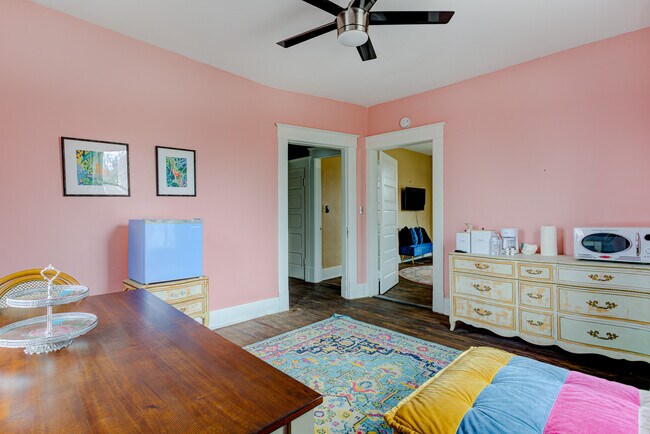Foto del edificio - 1531 Court Ave