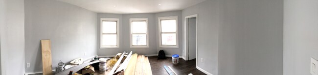 Building Photo - 15 N 5th St