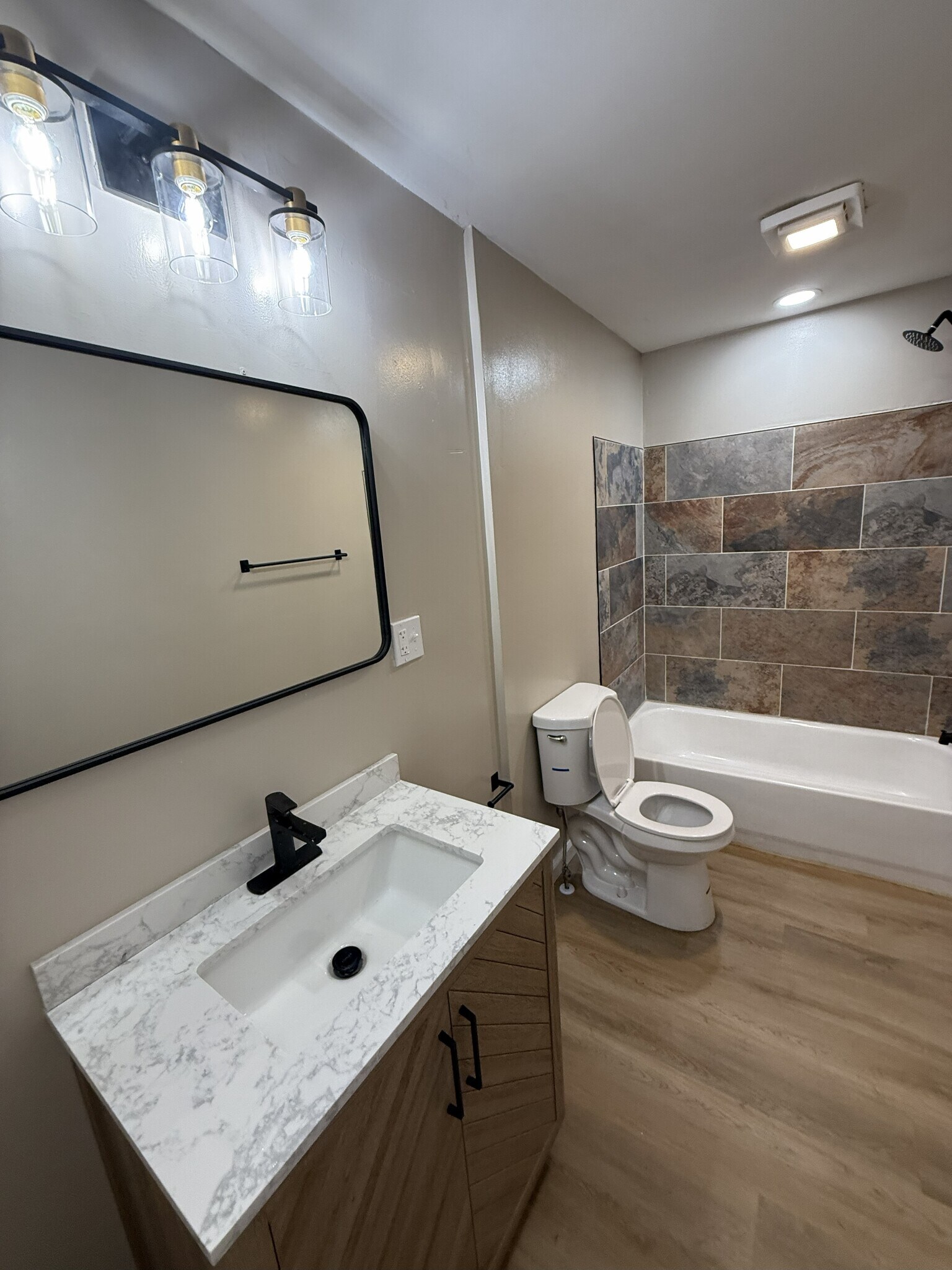 4509 Fenwick Ave Cleveland, OH 44102 – photo 5