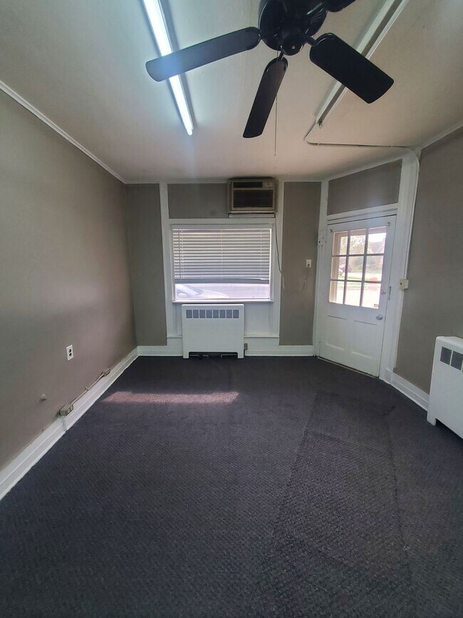 Foto del edificio - 920-924 Romayne - 5 unit (ACE Property)