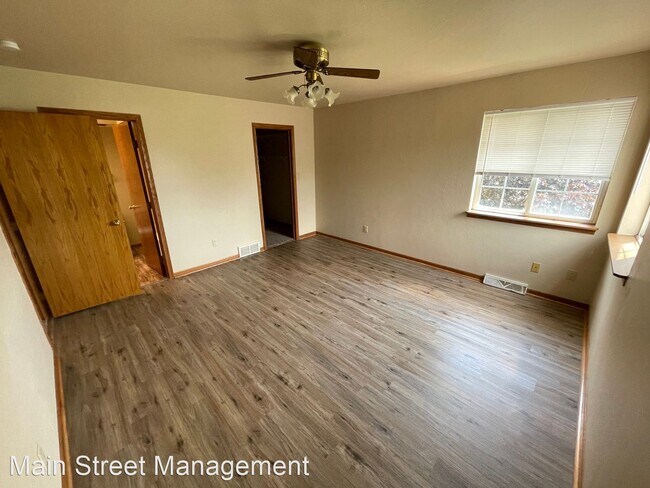 Foto del edificio - 3 br, 2 bath House - 333 Desplaine Road