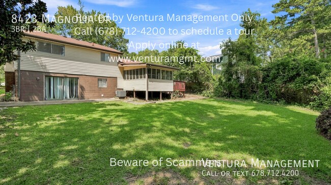 Foto del edificio - 8423 Magnolia Dr