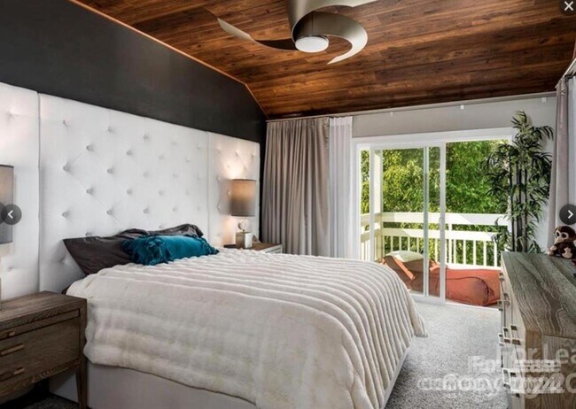 Foto del edificio - 17925 Kings Point Dr