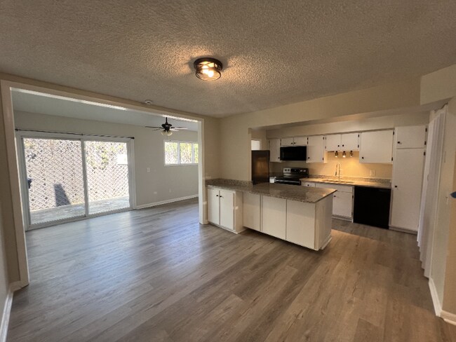 Foto del edificio - 6905 Cleaton Rd