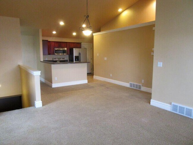 Foto del edificio - 3 bedroom in Billings MT 59102