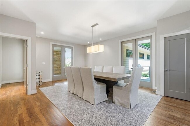 Foto del edificio - 4373 Wieuca Rd NE