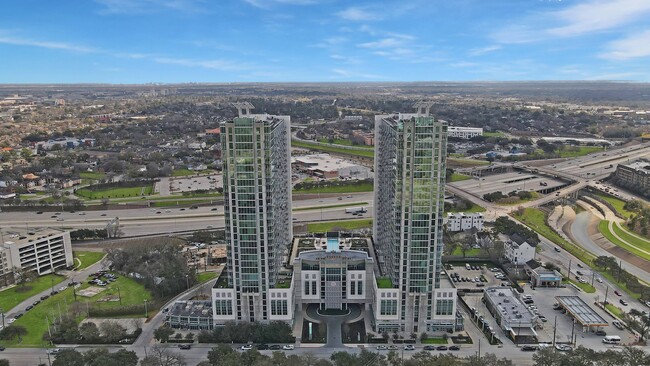 Allure Hermann Park | Houston Medical Center | High-rise - Allure Hermann Park at Med Center