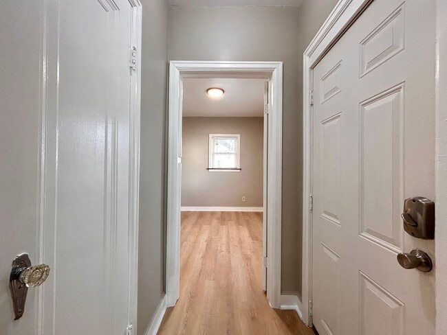 Foto del edificio - 297 W Larch Ave