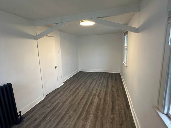 Foto del edificio - Newly Renovated 3 Bedroom Home