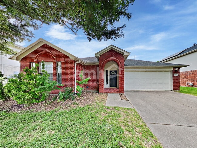 Building Photo - 9812 Fair Brook Way