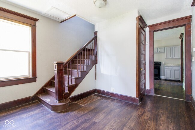 Building Photo - 1210 N Olney St
