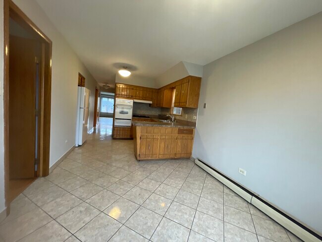 Building Photo - 5504 W 63rd Pl