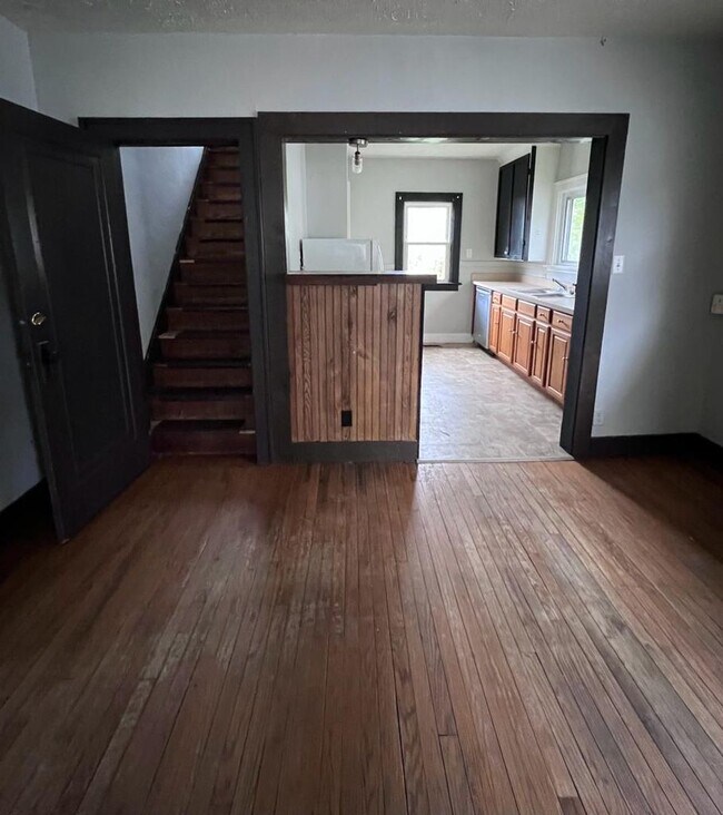 Foto del edificio - 922 N Lawrence St