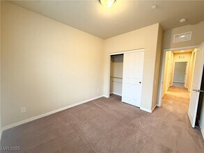 Building Photo - 2600 Bechamel Pl