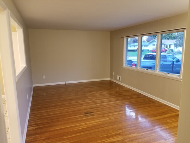 Building Photo - 50 Academy Dr