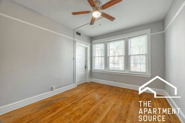 Foto del edificio - 853 N Wolcott Ave