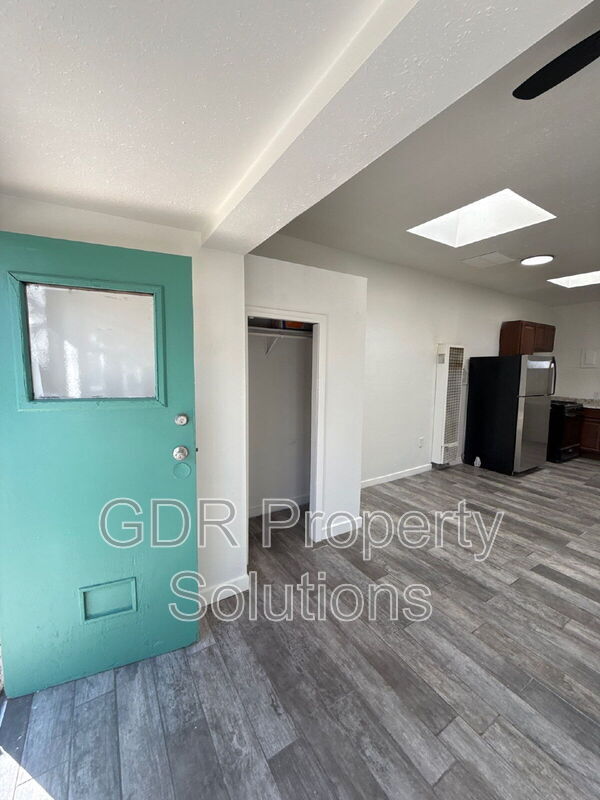 Foto del edificio - 3209 Burton Ave SE