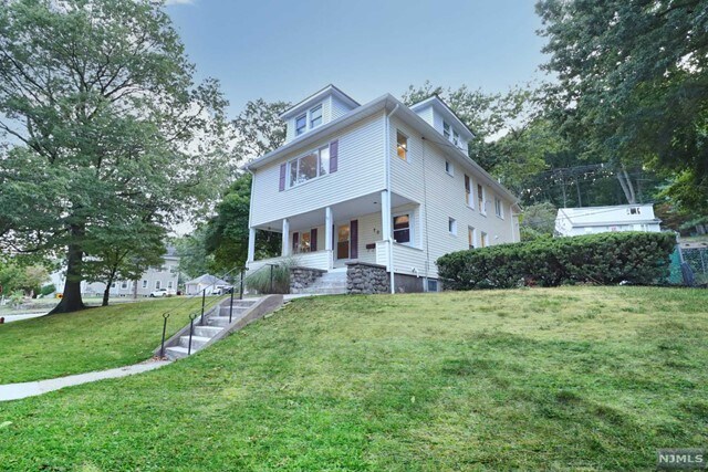 Foto del edificio - 70 Pasadena Pl