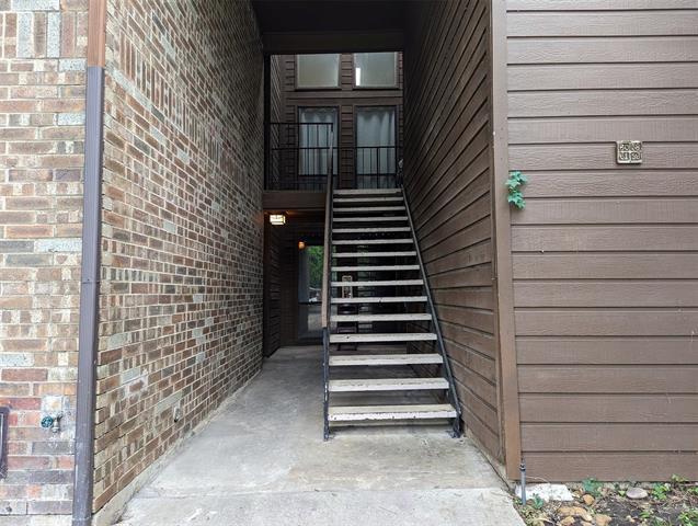 Foto del edificio - 7522 Holly Hill Dr