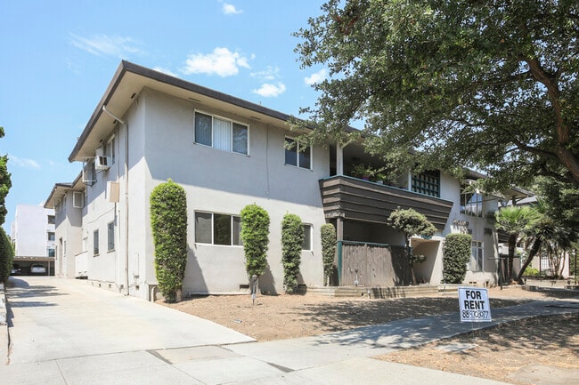Building Photo - 283 S El Molino Ave