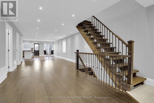 Photo du bâtiment - 14 Rotherham Ave
