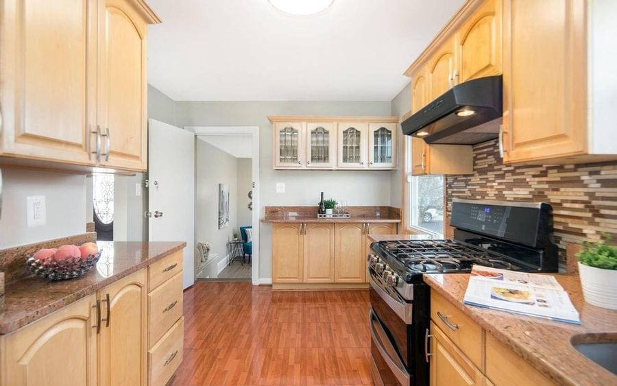 Primary Photo - 4435 6th Pl NE