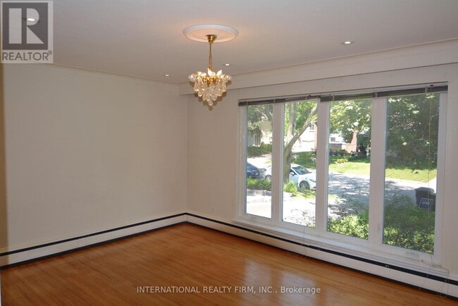 Photo du bâtiment - 277 Glenforest Rd