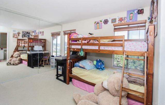 Foto del edificio - 12646 Carmel Country Rd