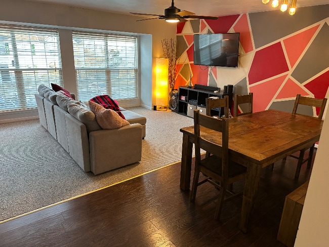 Photo - 7515 Belgravia Ln Townhome