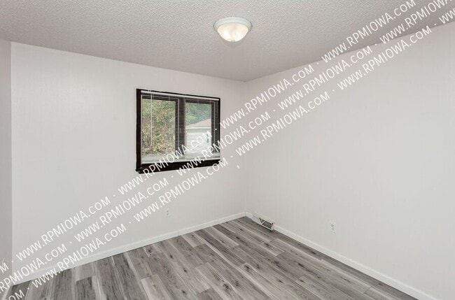 Building Photo - 1022 Williams St