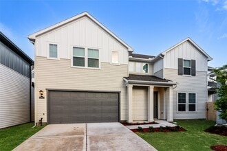 Building Photo - 22625 Terrazzo Dr