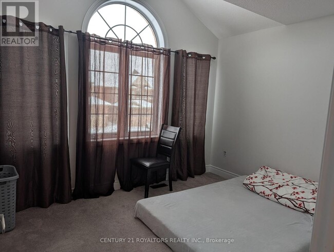 Building Photo - 117 Chandler Terrace