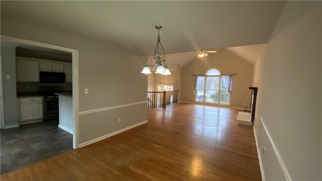 Building Photo - 3980 Chestnut Springs Ct