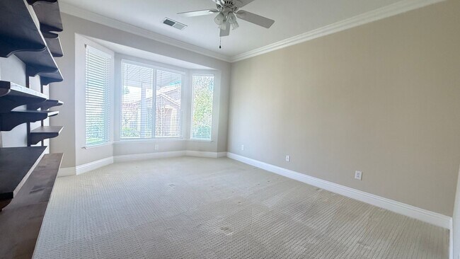 Foto del edificio - Beautiful 2 Bedroom 2 Bath Single Story Home 55+ Summerset IV Gated Community in Brentwood