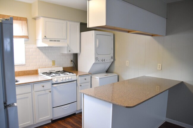 Foto del edificio - 134 W 9th Ave