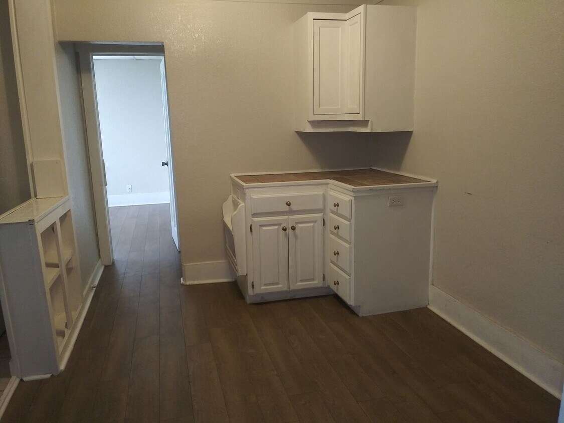 Foto principal - 907 S Carolina St