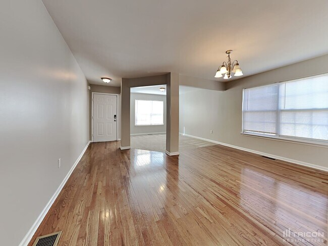 Foto del edificio - 211 Millstream Ridge
