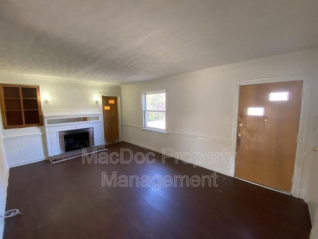 Foto del edificio - 126 Forrest Avenue - Apt. A