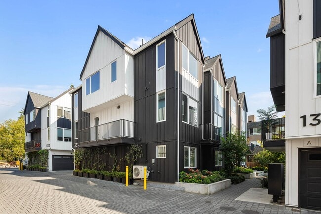 Photo - 13335 Greenwood Ave N Townhome