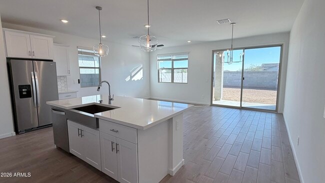 Building Photo - 15809 W Gray Fox Trl