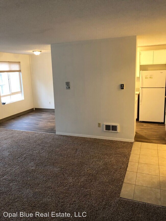 Foto del edificio - 3055 NE 140th St