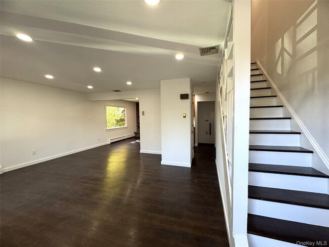 Foto del edificio - 62 Washington St